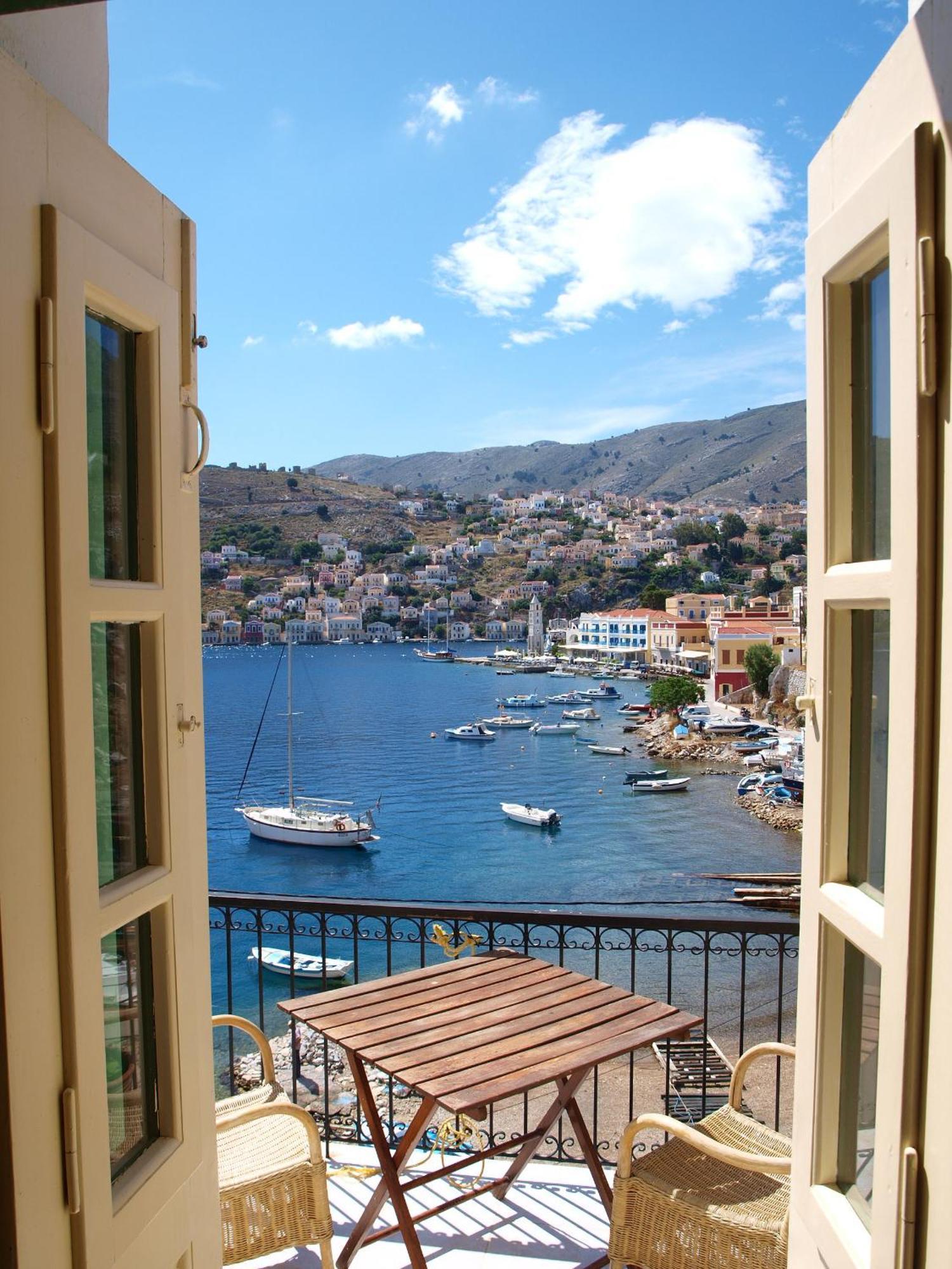 Marina Studios Simi Dış mekan fotoğraf