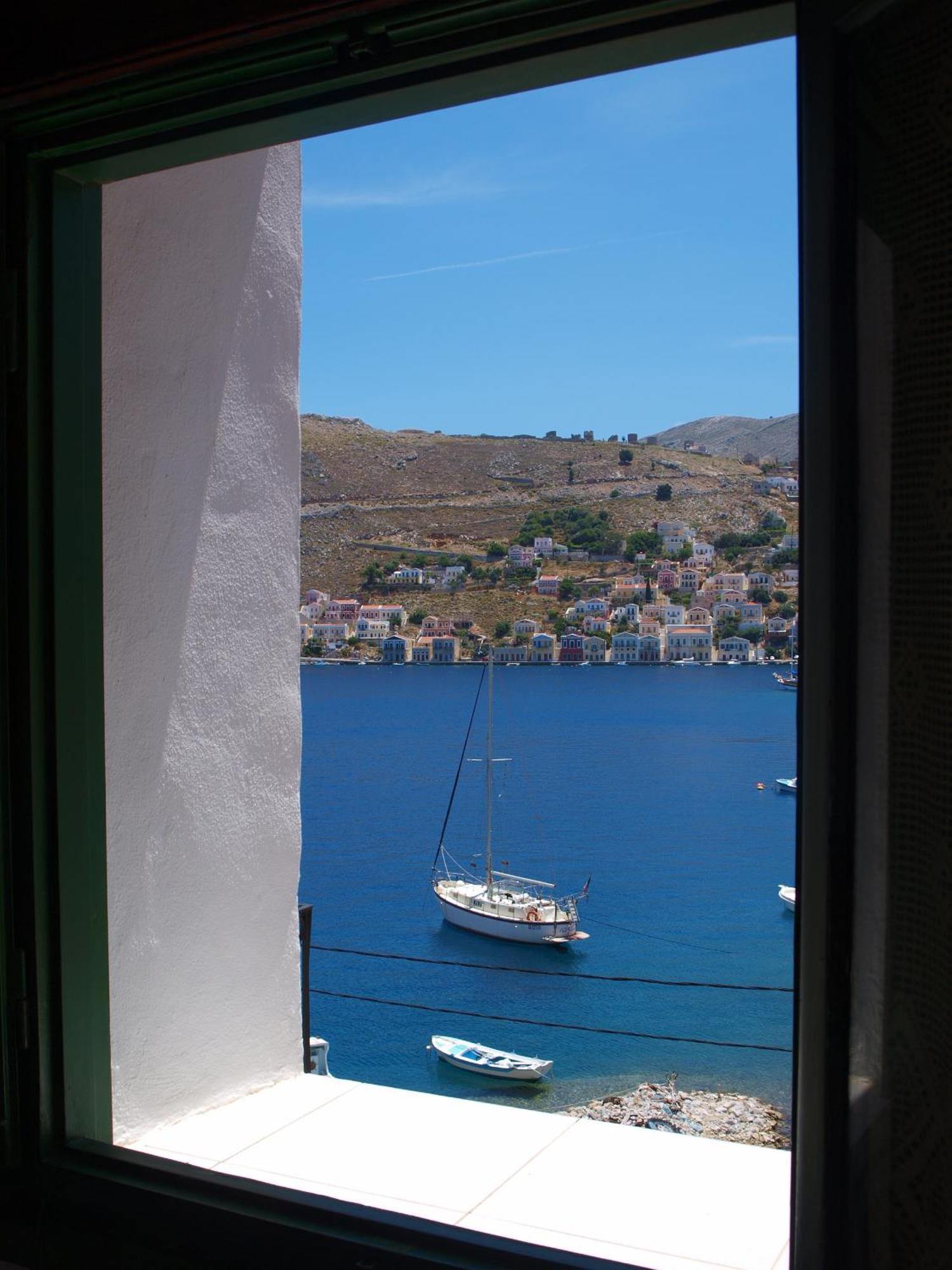 Marina Studios Simi Oda fotoğraf