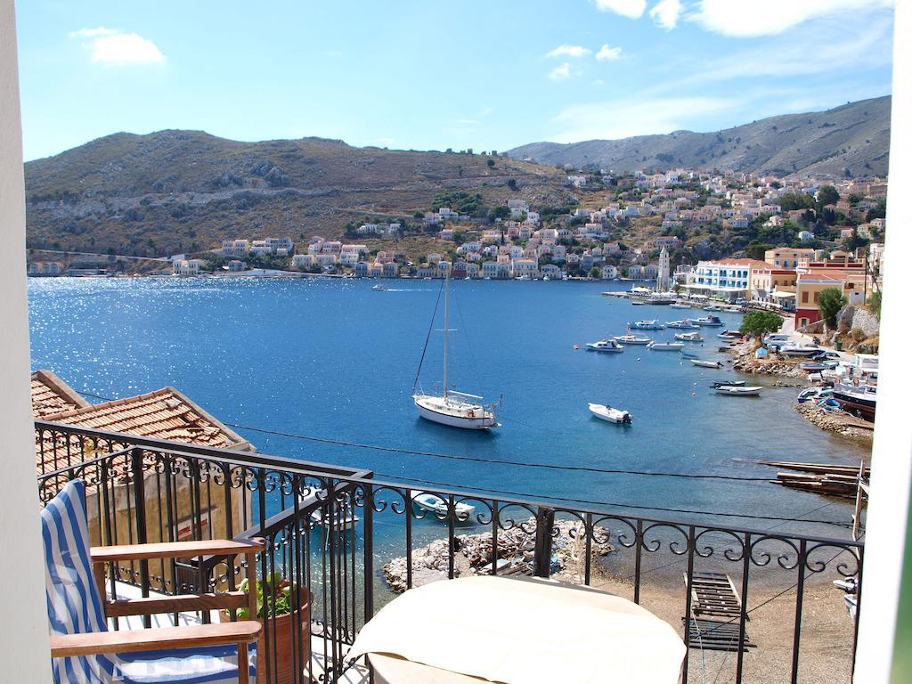Marina Studios Simi Oda fotoğraf